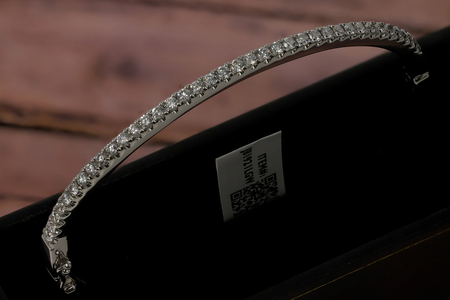 14K White Gold Lab Grown Diamond Bangle Bracelet VS1-VS2, G-H