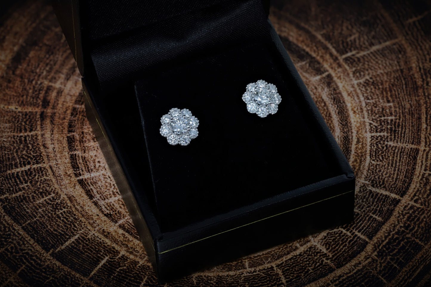 14K White Gold Lab Grown Diamond Flower Stud Earrings IGI Certified 7/8Ct G-H Color VS1-VS2 Clarity
