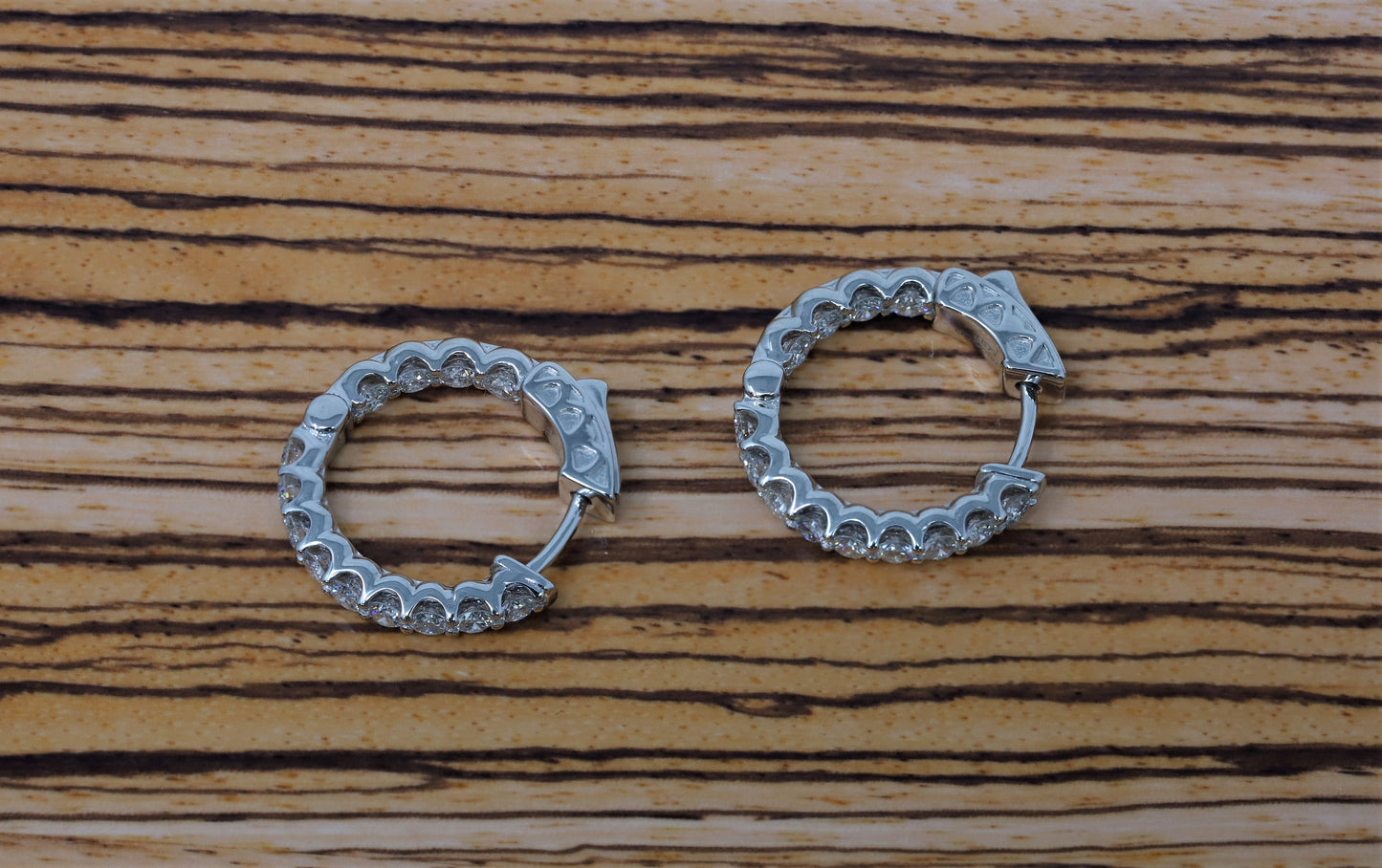 14K White Gold Lab Grown Diamond 1-3/8 Ct Hoop Earrings. IGI Certified G-H VS1-VS2, 1.5cm Diameter