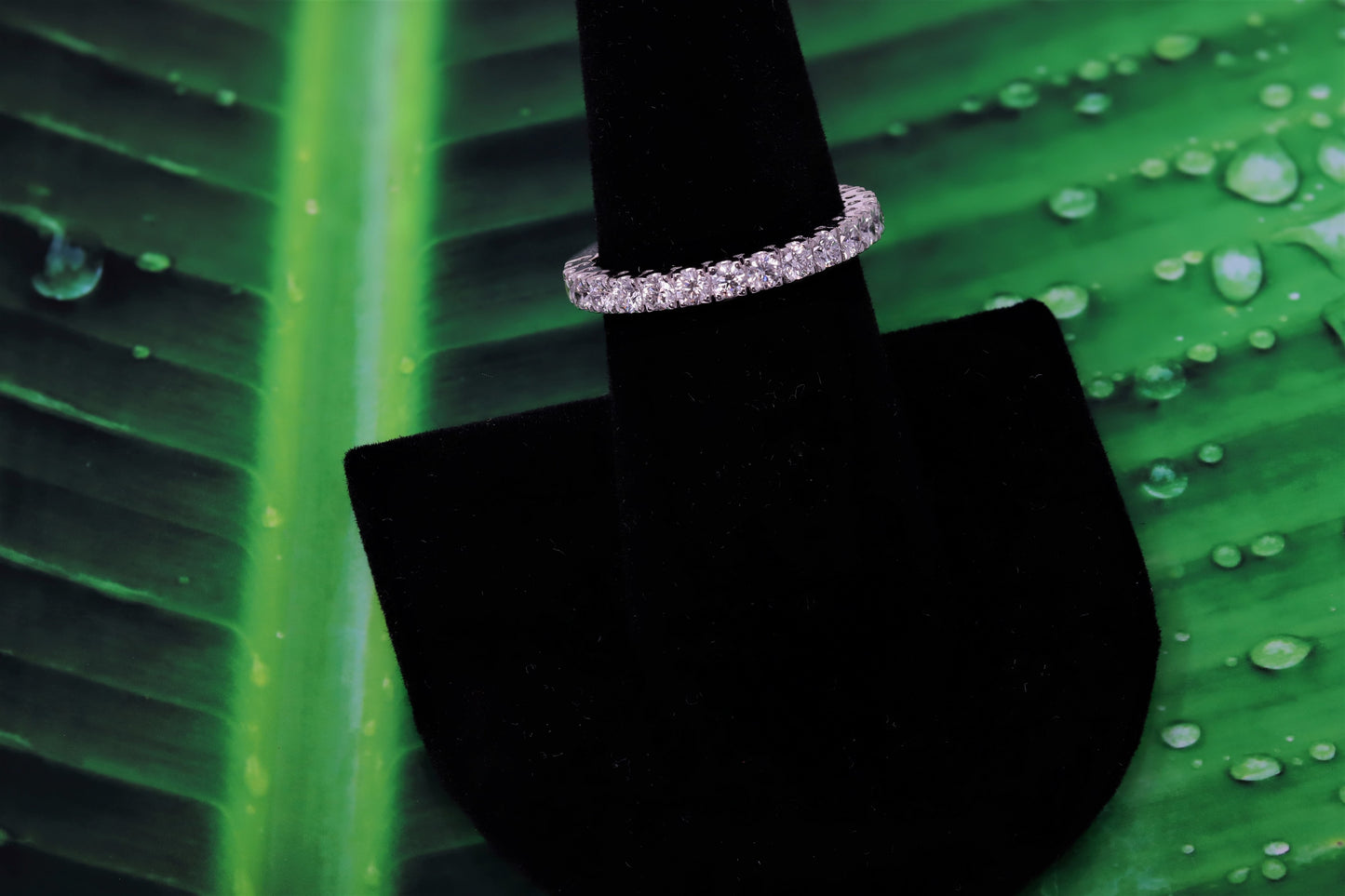 14K White Gold Lab Grown Diamond  1-1/3 Ct Eternity Band Ring. Size 7, IGI Certified G-H, VS1-VS2